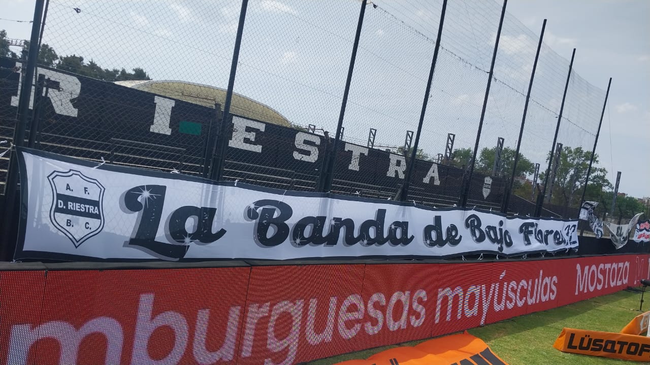 Hinchada 14